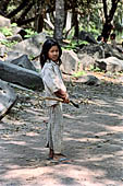 Siem Reap - children asking tips to the tourists